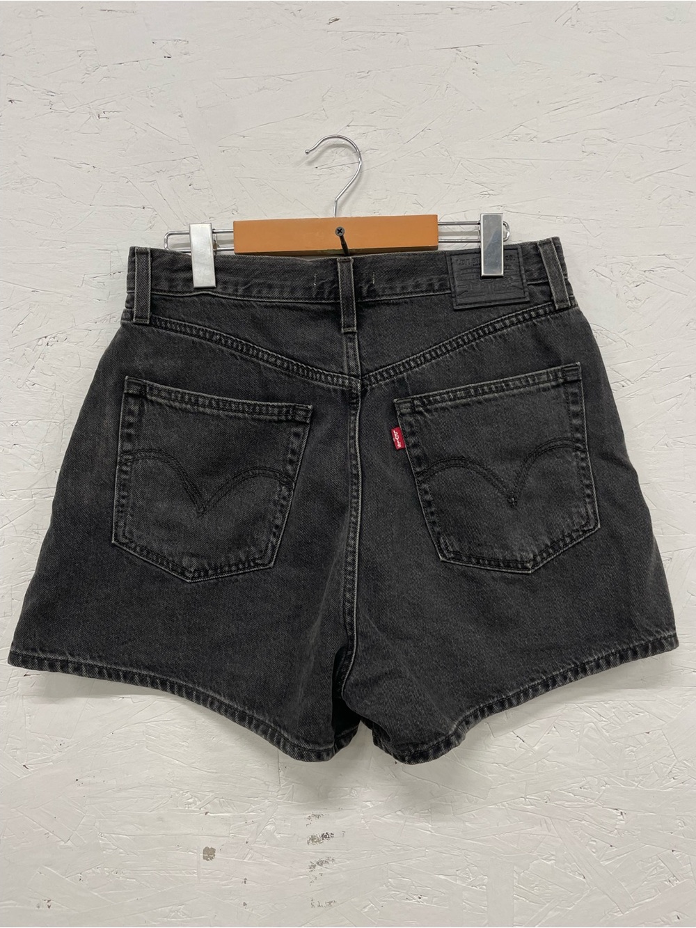 Levi's High Loose Shorts, Size 29”, Black
